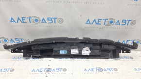 Дефлектор радиатора верхний Jeep Compass 23-26 2.0T, трещина слева