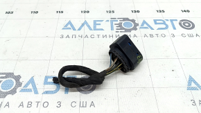 Фишка фары центральная Ford Escape MK3 17-19 рест, ксенон