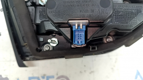 Lampă LED capotă portbagaj dreapta Audi A3 8V 17-20 4d, sticlă spartă, crăpată