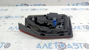 Lampă interioară hayon stânga Audi A3 8V 17-20 4d LED, uzată