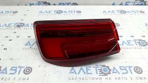 Фонарь внешний крыло левый Audi A3 8V 17-19 4d LED, потерт