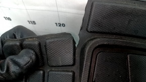 Комплект ковриков салона резина Audi A3 8V 15-20 черный с коричневым, goodyear, надрывы