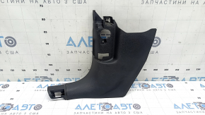 Накладка передней стойки нижняя левая Audi A3 8V 15-20 4d, 5d, черная, царапины