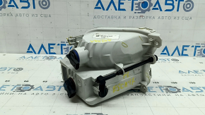 Поворотник левый Ford Escape MK3 17-19 рест, белый с птф, песок, сломано крепление