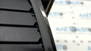 Deflector conductă de aer stânga bord Ford Escape MK3 13-19 negru cu negru lucios, luciu uzat