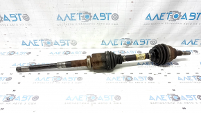 Jumătatea arborelui față dreapta al unui Ford Escape MK3 13-19 2.0T AWD este ruginită, filetul este rupt