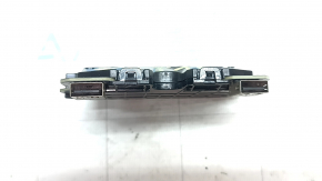 Conector USB AUX Tesla Model 3 18-23