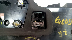 Lampă interioară pentru portbagaj dreapta BMW X7 G07 19-22 LED, lipită