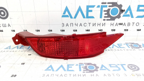 Отражатель задний левый Ford Fiesta 11-19 5d