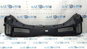 Grilă ștergătoare de parbriz din plastic Ford Escape MK3 13-19 elemente de fixare rupte, garnitură crăpată