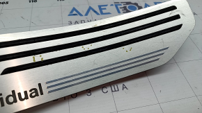 Inserție prag ușă spate stânga BMW X7 G07 19-26 cromat cu iluminare din spate pentru 6 locuri, individual, zgârieturi, crestături