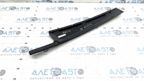 Ornament ușă, lateral spate dreapta BMW X7 G07 19-26 față, lucios, lipit, uzat