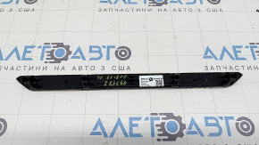 Inserție prag ușă stânga față BMW X7 G07 19-26 cromat cu iluminare din spate, individual, zgârieturi, denivelări