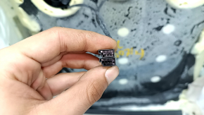 Tapițerie spătar scaun șofer BMW X7 G07 19-22, piele Vernasca, Elfenbein-Weiss, încălzită, cu ventilatoare, curățabilă chimic, piele uzată
