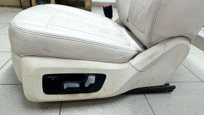 Сиденье 2 ряда левое BMW X7 G07 19-22 с airbag, электрическое, подогрев, под 6 мест, кожа Vernasca, Elfenbein-Weiss, под химчистку