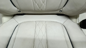 Сиденье 2 ряда правое BMW X7 G07 19-25 с airbag, электрическое, подогрев, под 6 мест, кожа Vernasca, Elfenbein-Weiss, под химчистку, надрывы задней нижней накладки