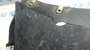 Canalul de aer din stânga jos al barei de protecție a modelului Chevrolet Equinox EV 24-26 este rupt