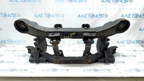Subcadrul spate al modelului Ford Escape MK3 13-19 AWD este ruginit, 2 lonje sunt rupte, 2 lonje au microfisuri