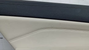 Обшивка двери карточка задняя левая BMW X7 G07 19-22 под шторку, кожа черная Schwarz, вставка под дерево, с ручкой, подлокотник и вставка кожа Elfenbein-Weiss , царапины, под химчистку, надрывы