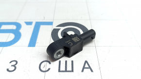 Senzor airbag stânga față Chevrolet Equinox EV 24-26 pe amplificator
