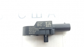 Senzor airbag stânga față Chevrolet Equinox EV 24-26 pe amplificator