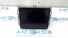 Monitor, afișaj, navigație Jeep Cherokee KL 19-20 8,4" inch, stratul de protecție al ecranului este uzat