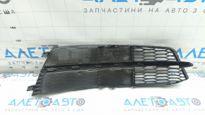 Решетка переднего бампера левая Audi A6 C7 16-16 хром молдинг