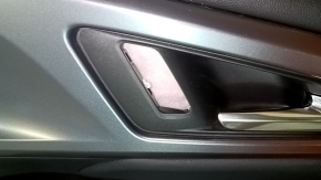 Ornament ușă, placă dreapta față, Chevrolet Equinox EV 24-26, negru, inserție superioară, piele neagră, cotieră din cauciuc negru, mâner cromat, cu iluminare din spate, fără butoane și cablaje