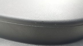Ornament ușă, față stânga, Chevrolet Equinox EV 24-26, negru, inserție superioară, piele neagră, cotieră din cauciuc negru, mâner cromat, cu iluminare din spate, fără butoane și cablaje, zgârieturi
