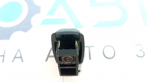 Fragment lipsă din cârligul de montare al vizierei șoferului la Chevrolet Equinox EV 24-26