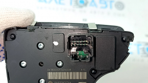 Zgârieturi la unitatea de control a transmisiei automate Jeep Cherokee KL 14-23