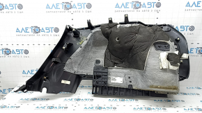 Ornament arc stânga Jeep Cherokee KL 19-23 negru, din fetru, sub capacul electric, zgârieturi, plastic alb, necesită curățare