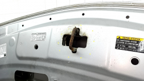 Capotă nefinisată Toyota Prius 50 Prime 17-22 aluminiu, argintiu 1F7, denivelări, coroziune a cârligului de blocare a capotei, în lipici