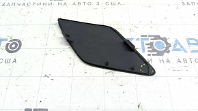 Заглушка буксировочного крюка переднего бампера левая Toyota Prius 50 Prime 17-22 сломано крепление, сколы