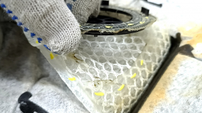 Tapițerie pernă scaun șofer pentru Jeep Cherokee KL 19-23, piele neagră, perforată, pentru ventilație, încălzită, piele crăpată, necesită curățare, element de fixare rupt