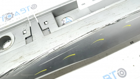 Prag dreapta Toyota Prius 50 Prime 17-22 argintiu, uzat, ciobit
