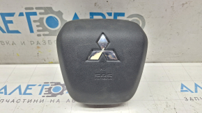 Подушка безопасности airbag в руль водительская Mitsubishi Outlander 22-26 черная, отошел хром, царапина