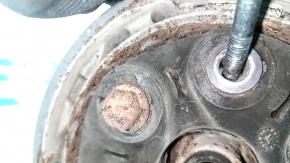 Arborele cardanic Audi A3 8V 15-20 4d, 5d este ruginit, are microfisuri pe cuplaje