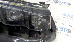 Фара передняя правая в сборе Toyota Prius 50 Prime 17-19 LED с уплотнителем и верхним креплением, под полировку