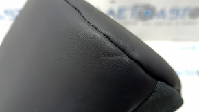Подголовник 2 ряда правый Nissan Rogue 21-26 кожа черная, потерт