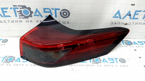 Lampă aripă exterioară dreapta Nissan Rogue 21-26 halogen + LED, zgârieturi