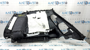 Ornament arc dreapta Nissan Rogue 21-26 negru, sub podea solidă, fabricat în SUA, zgârieturi
