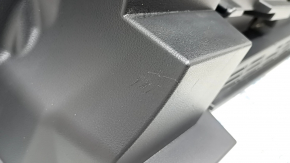 Ornament arc dreapta Nissan Rogue 21-26 negru, sub podea solidă, fabricat în SUA, zgârieturi