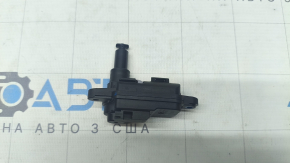 Замок лючка бензобака Audi Q5 18-25