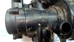 Corpul termostatului asamblat Audi A3 8V 15-20 1.8T