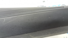 Ornament ușă dreapta față inferioară Nissan Rogue 21-25, structură, elemente de fixare rupte, îndoită, zgârieturi