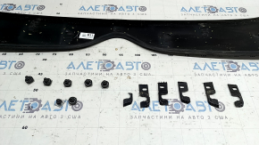 Ornament central plafon spate Toyota Prius 50 16-22, elemente de fixare rupte, zgârieturi