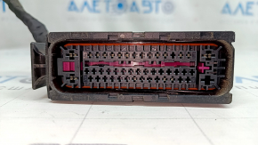 Фишка на блок ABS VW Passat b8 16-19 USA
