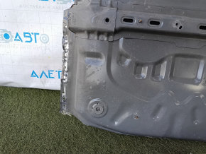 Корыто багажника Ford Escape MK4 20-26 высверлено
