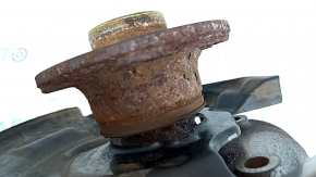 Ax punte spate stânga cu butuc VW Passat b8 16-19 SUA cu carcasă, ruginit